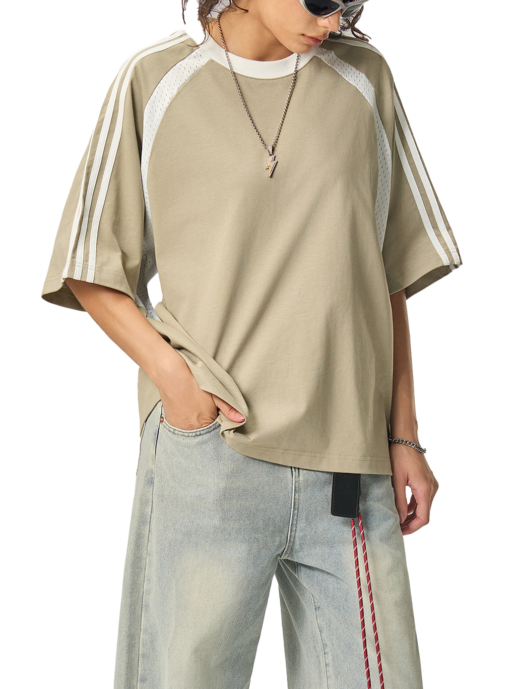 Top white unhinged limited edition  Contrast Stripes Panel Mesh T-shirt